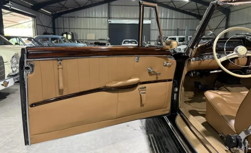 1958 Mercedes-Benz 220S Cabriolet