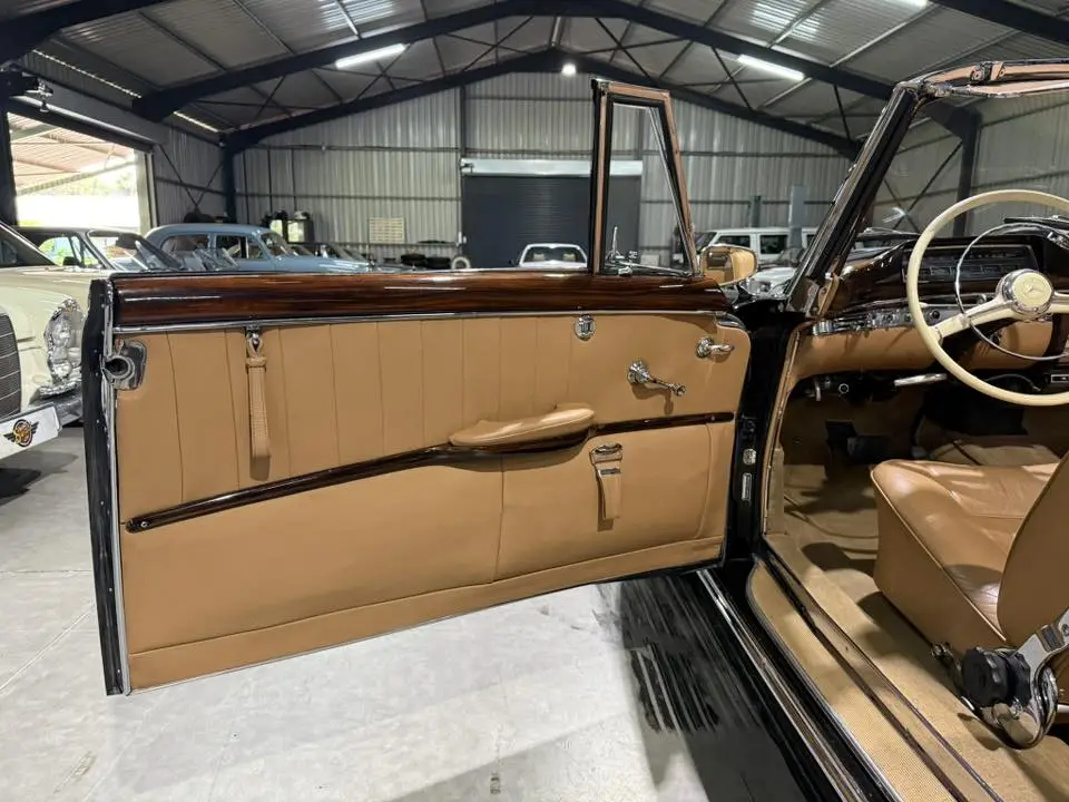 1958 Mercedes-Benz 220S Cabriolet