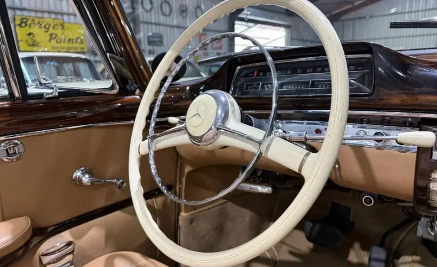 1958 Mercedes-Benz 220S Cabriolet