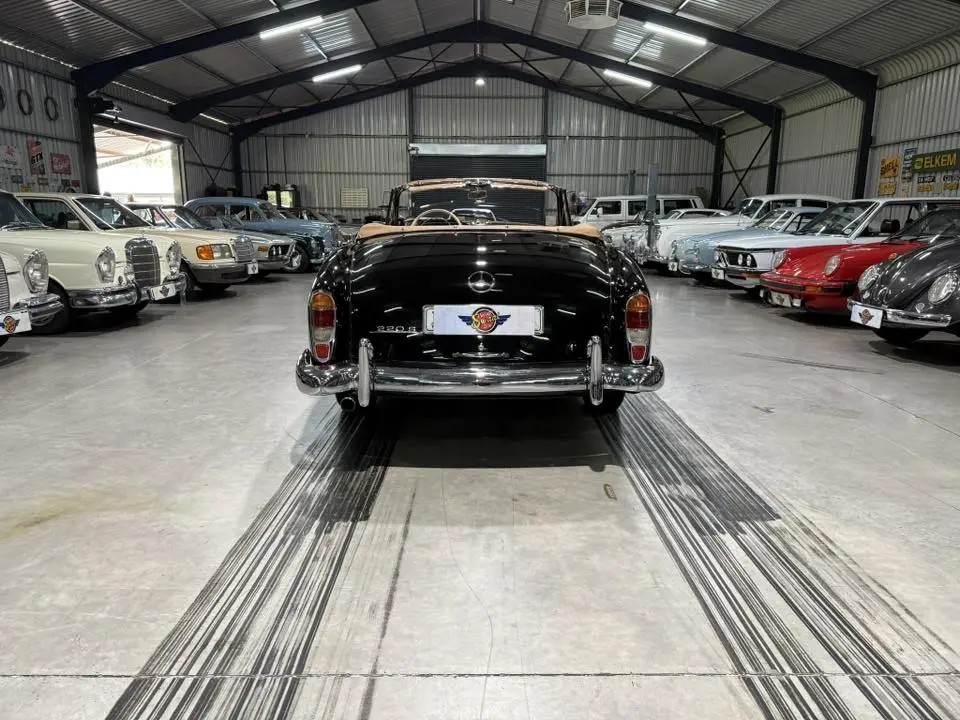1958 Mercedes-Benz 220S Cabriolet