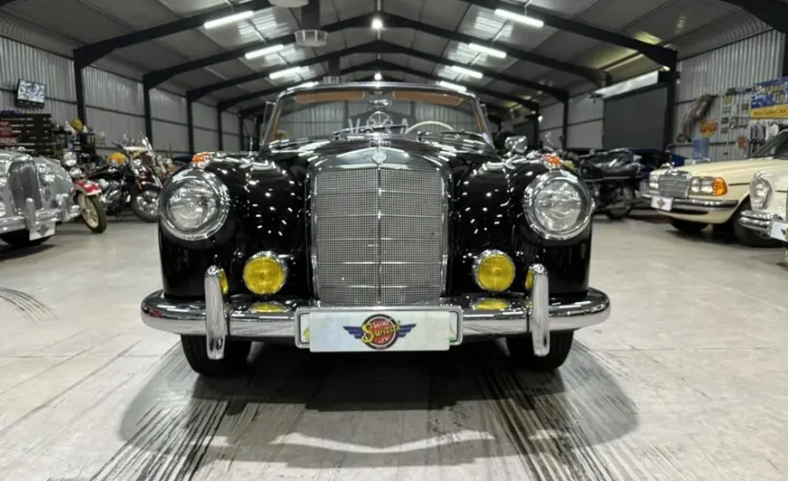 1958 Mercedes-Benz 220S Cabriolet