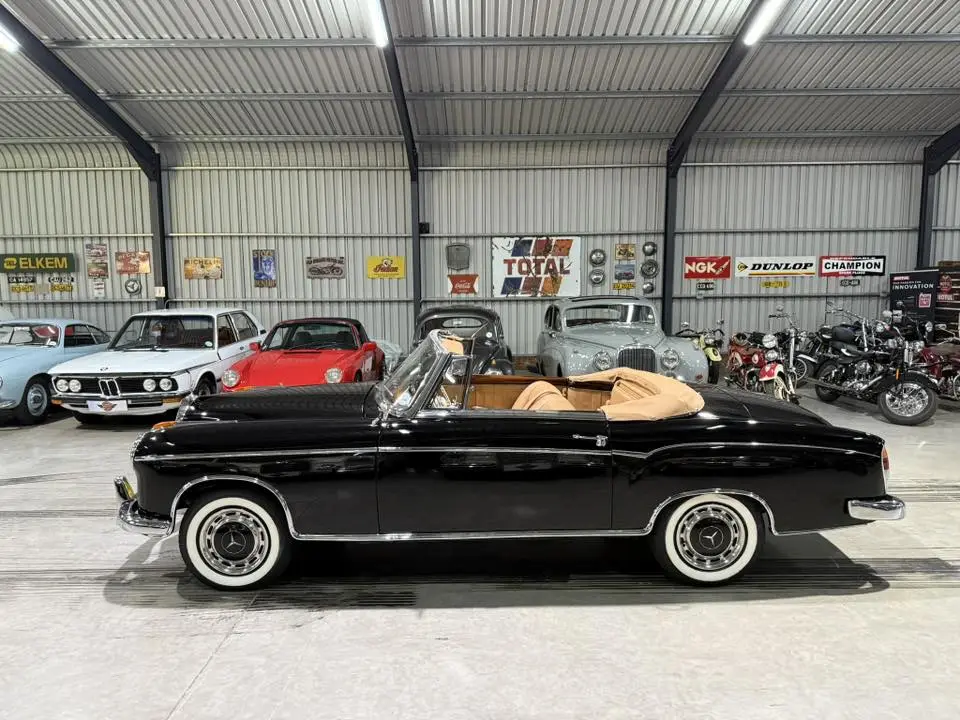1958 Mercedes-Benz 220S Cabriolet