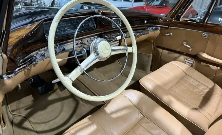 1958 Mercedes-Benz 220S Cabriolet
