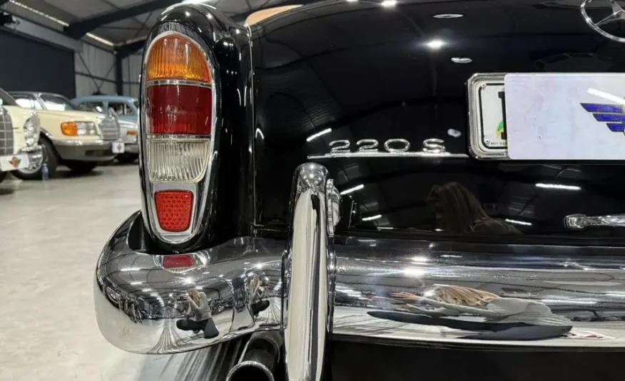 1958 Mercedes-Benz 220S Cabriolet