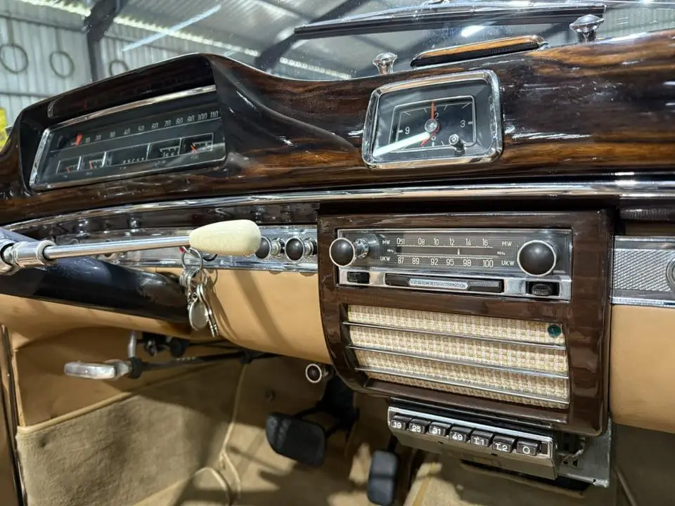 1958 Mercedes-Benz 220S Cabriolet