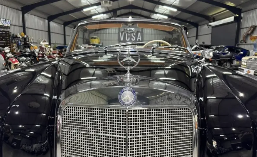 1958 Mercedes-Benz 220S Cabriolet