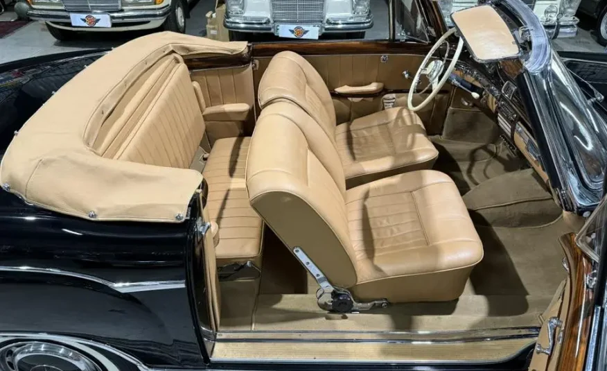 1958 Mercedes-Benz 220S Cabriolet