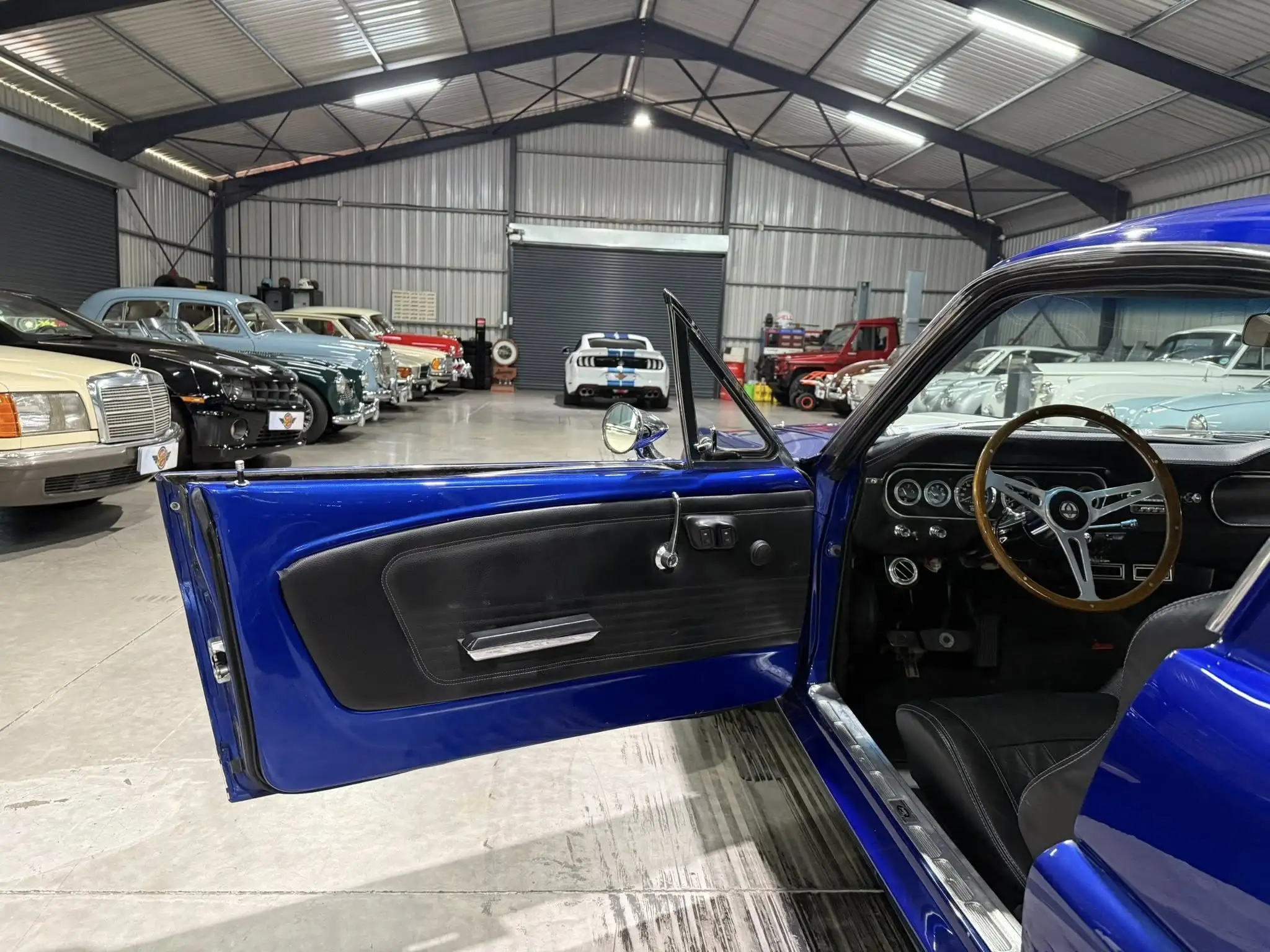 1965 Ford Mustang Fastback – Restomod