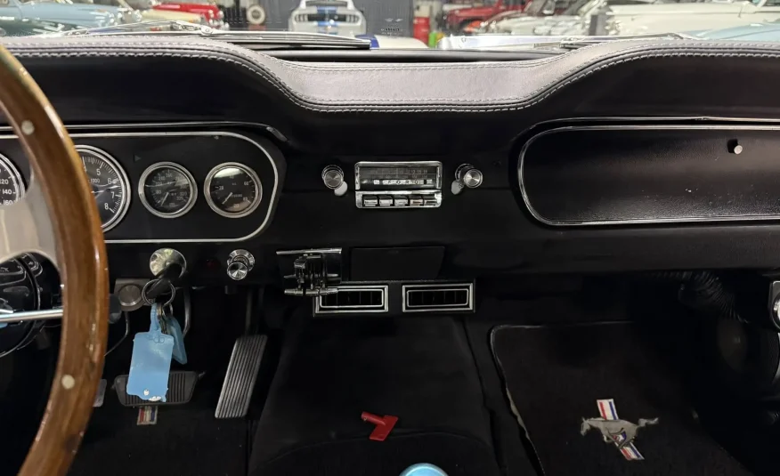 1965 Ford Mustang Fastback – Restomod
