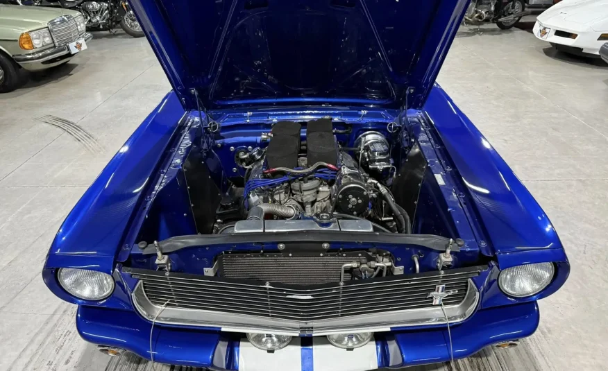1965 Ford Mustang Fastback – Restomod