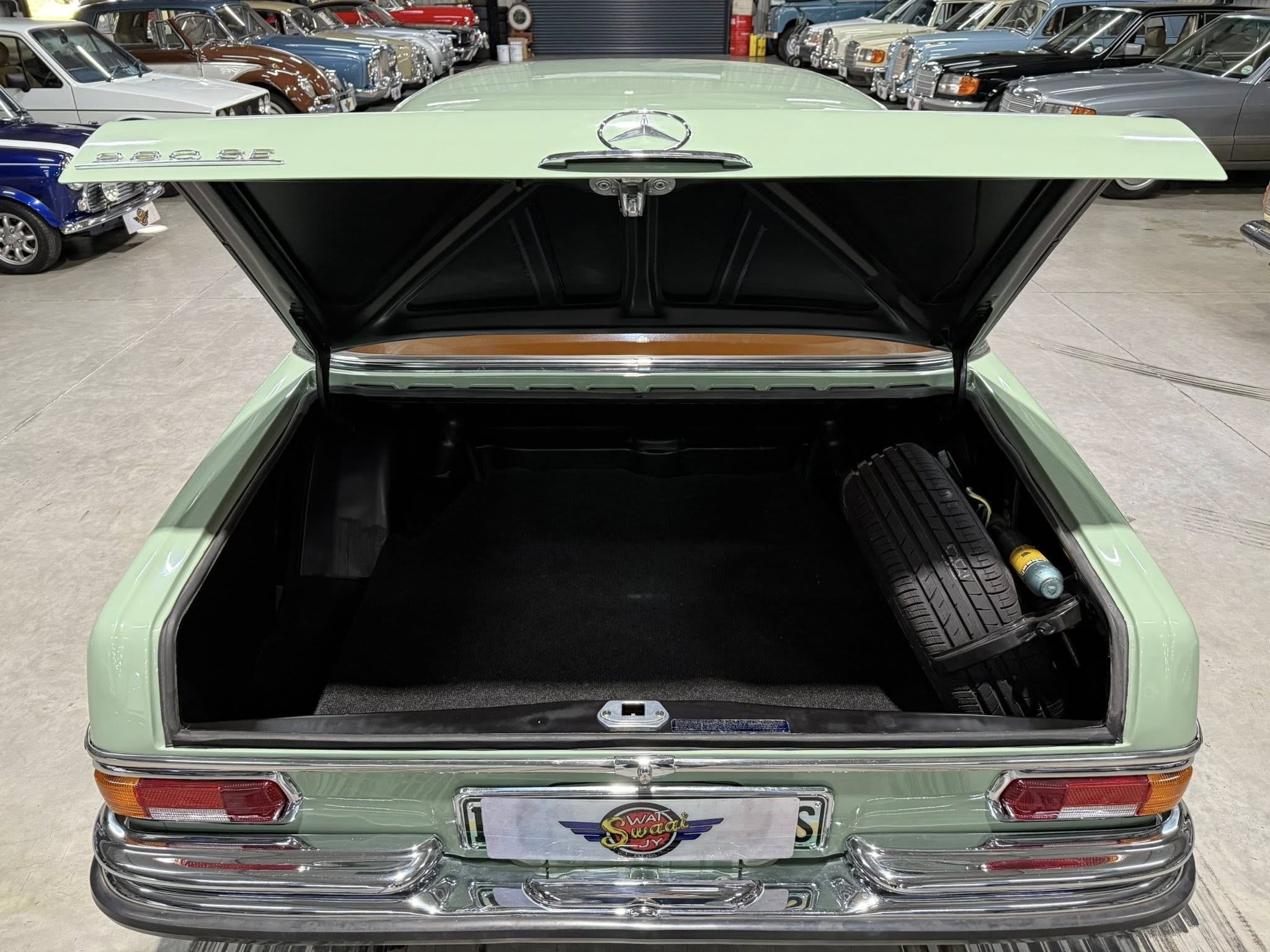 1970 Mercedes-Benz W108 280SE