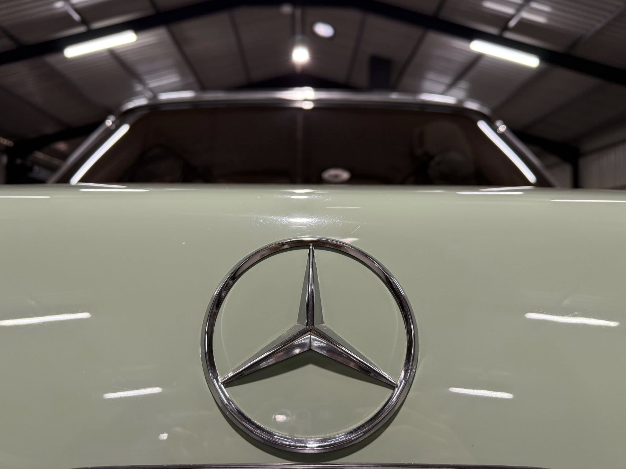 1970 Mercedes-Benz W108 280SE