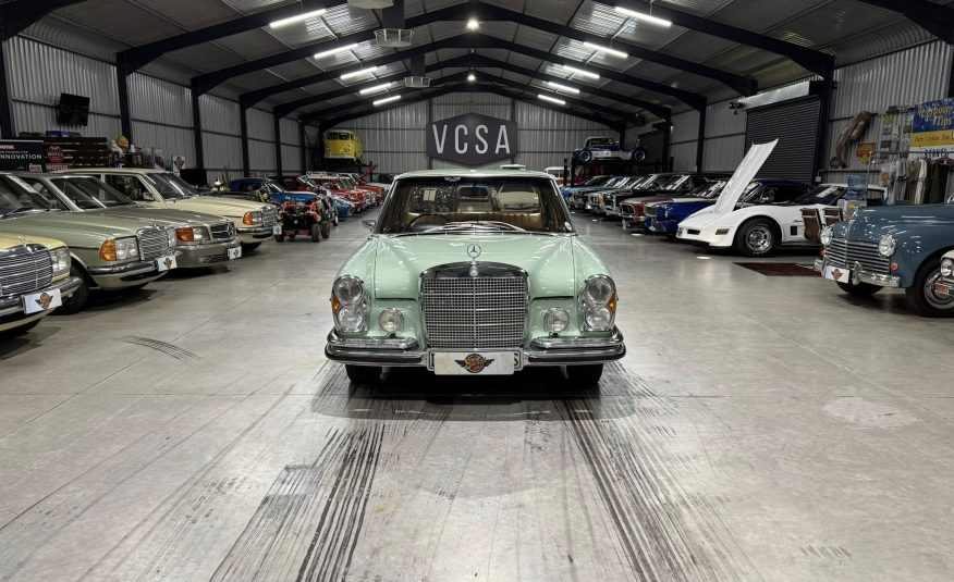 1970 Mercedes-Benz W108 280SE