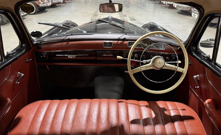 1958 Mercedes-Benz 219 Ponton