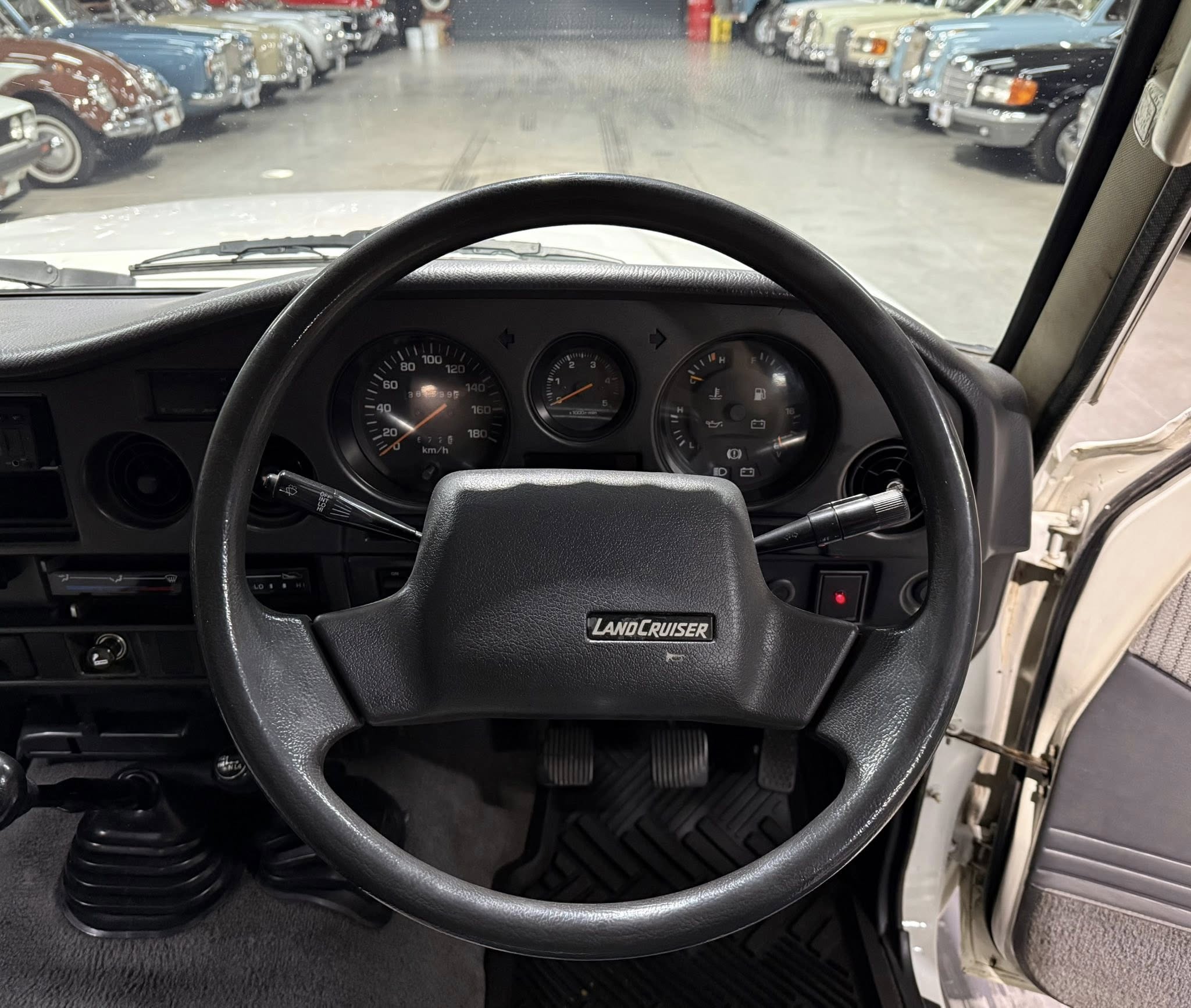 1989 Toyota Land Cruiser FJ62