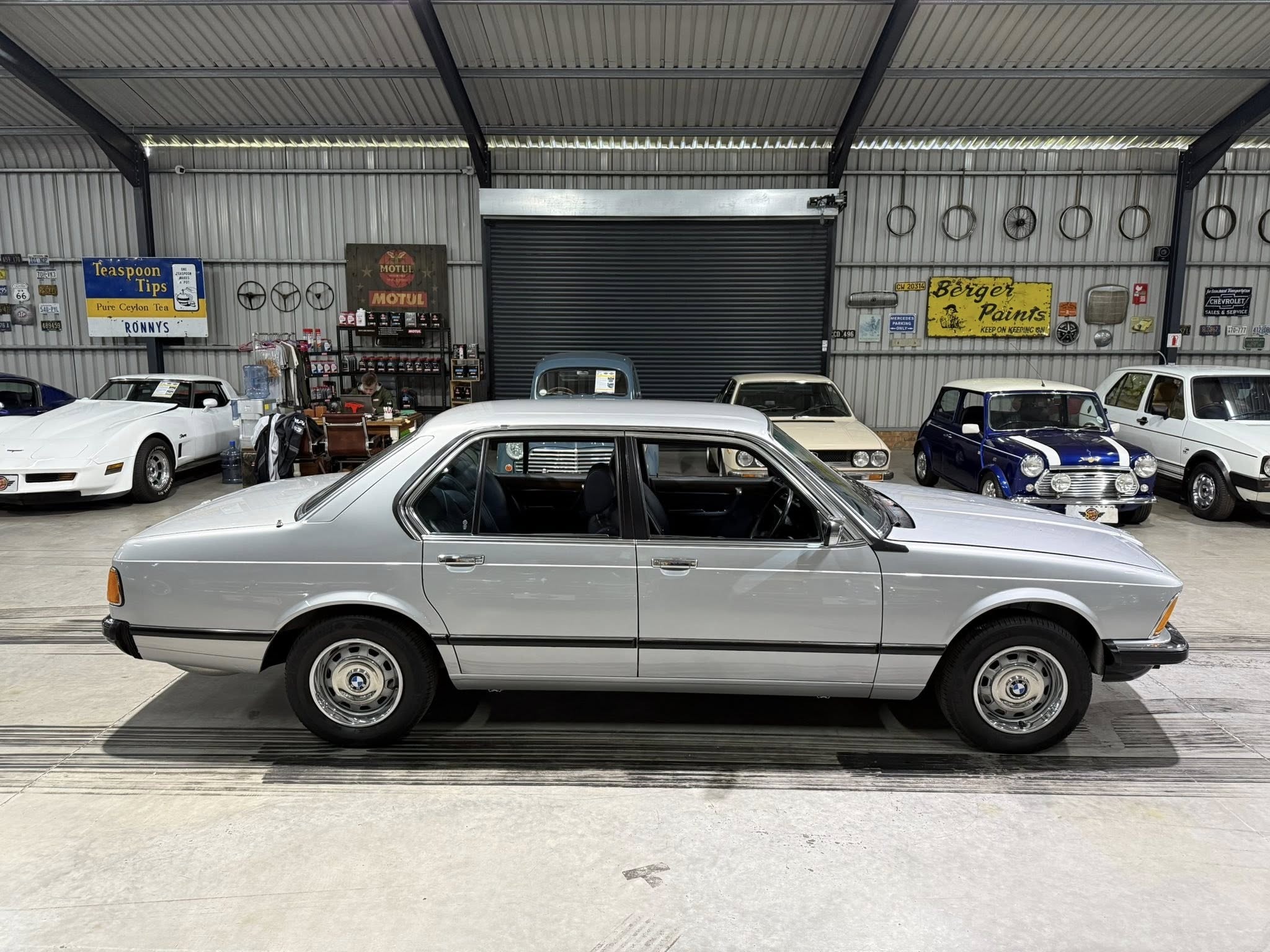 1980 BMW 728 (E23)