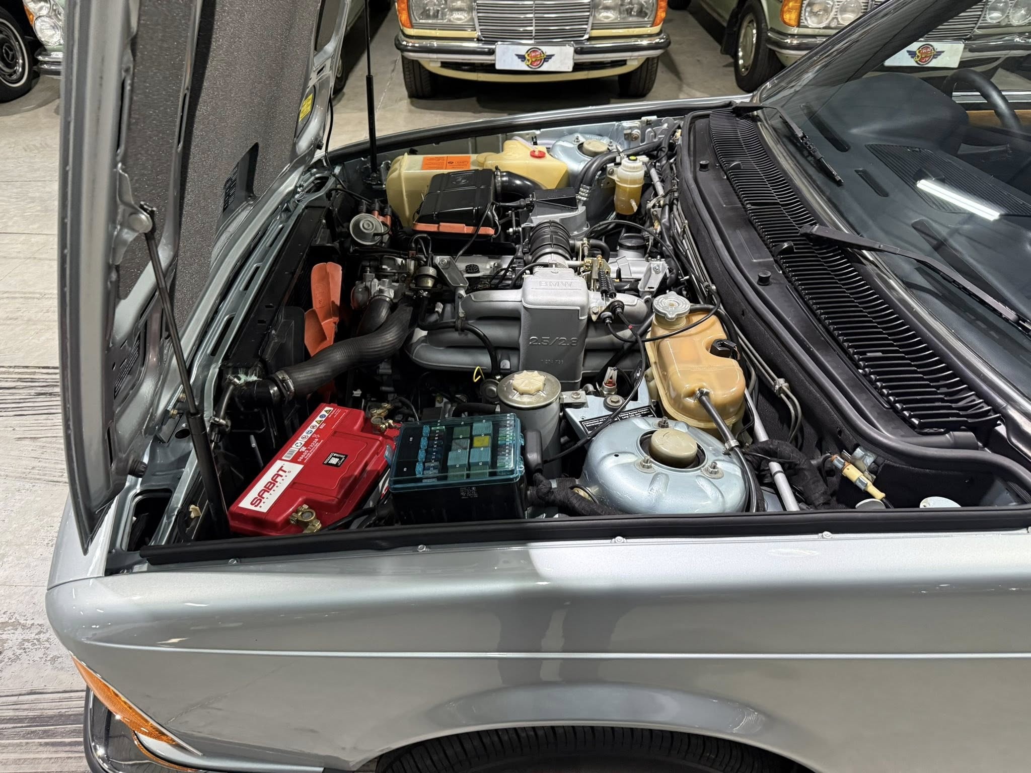 1986 BMW 728i (E23)