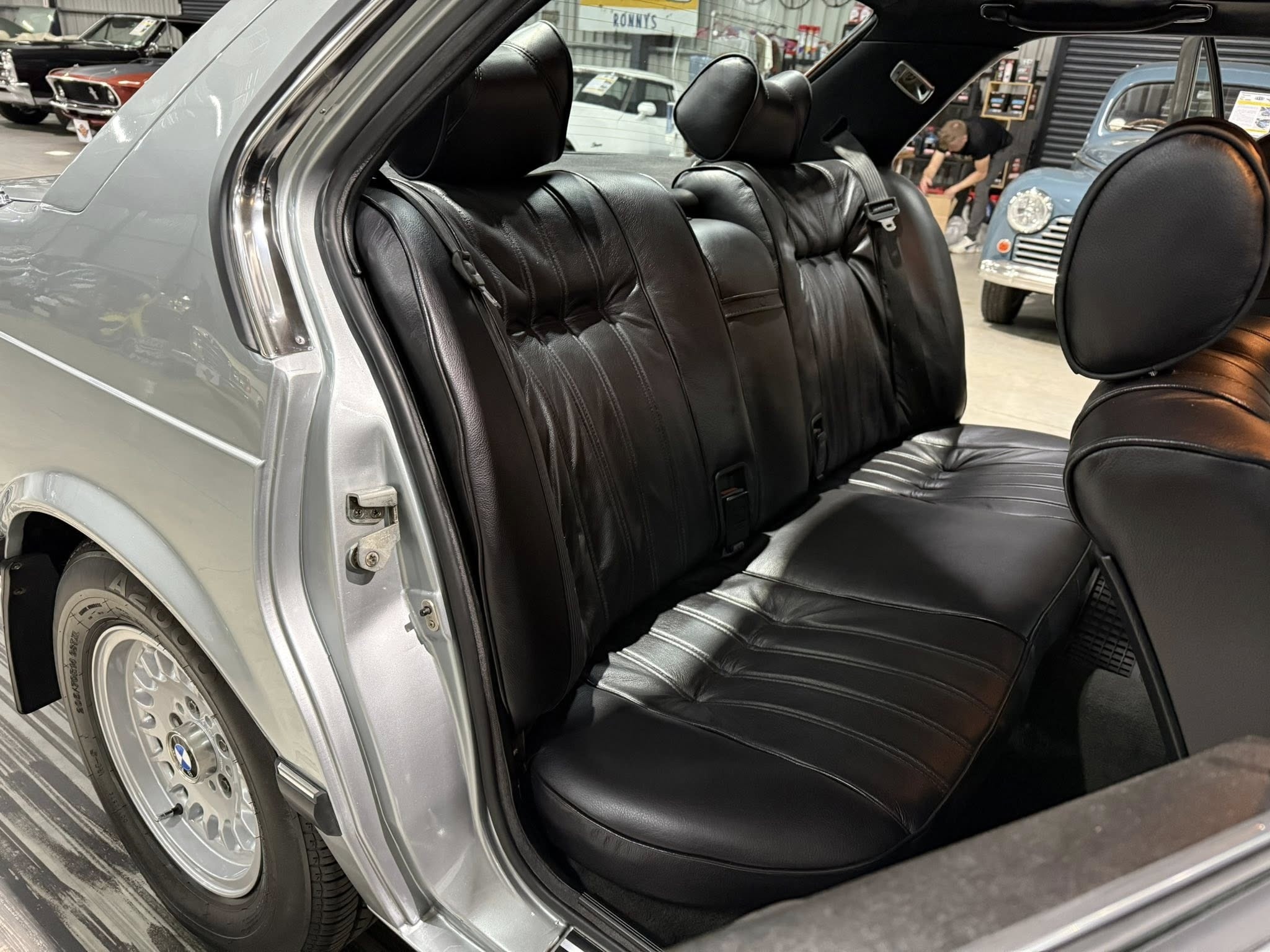 1986 BMW 728i (E23)