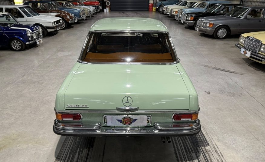 1970 Mercedes-Benz W108 280SE