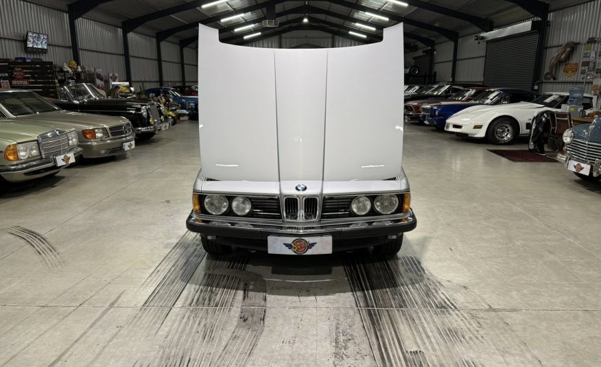 1980 BMW 728 (E23)