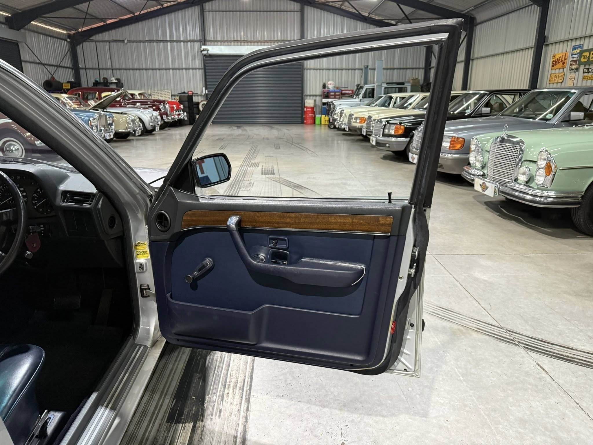 1980 BMW 728 (E23)