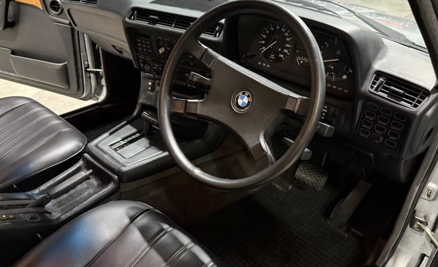 1986 BMW 728i (E23)