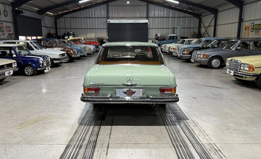 1970 Mercedes-Benz W108 280SE
