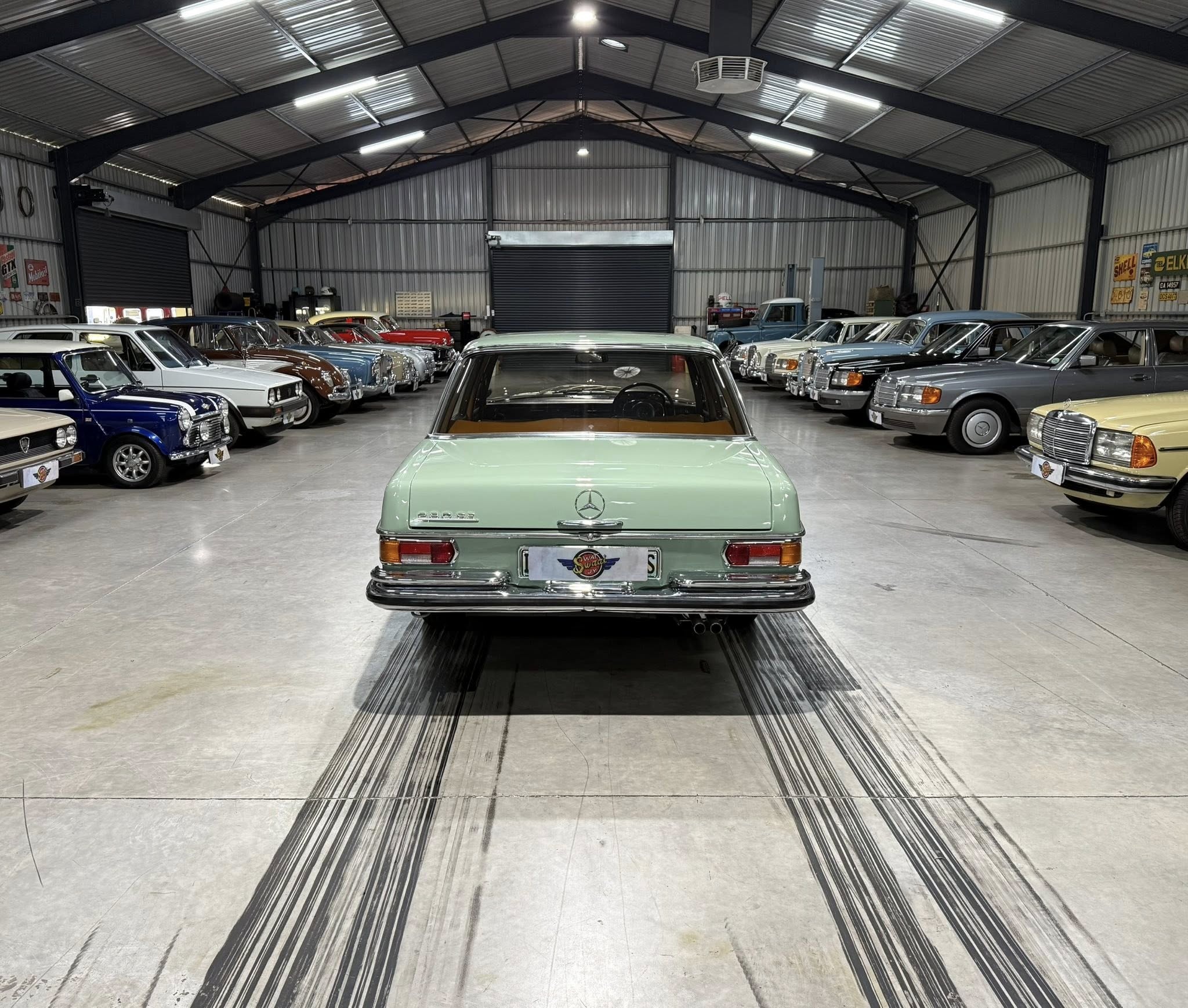 1970 Mercedes-Benz W108 280SE