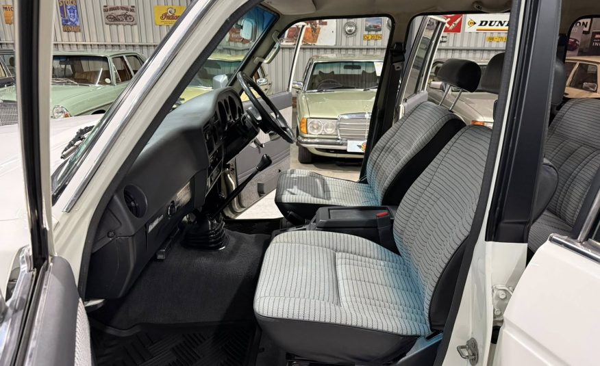 1989 Toyota Land Cruiser FJ62
