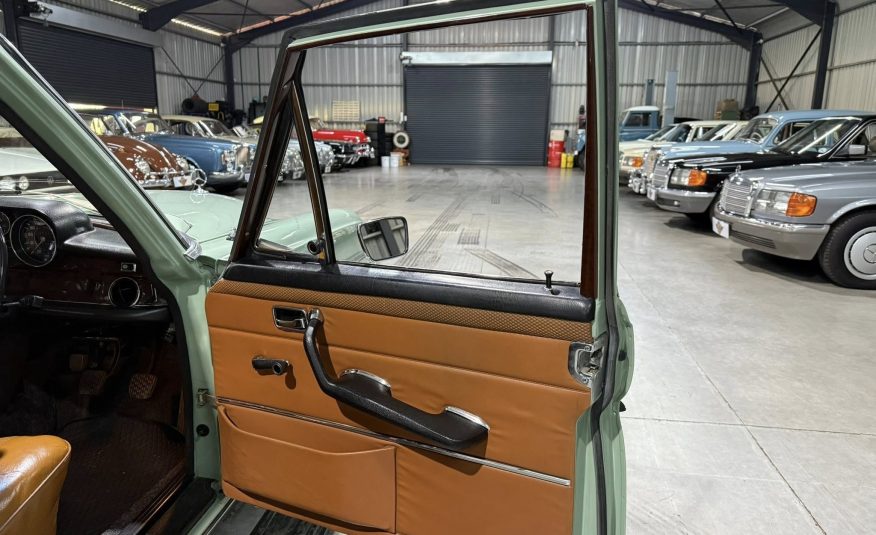 1970 Mercedes-Benz W108 280SE