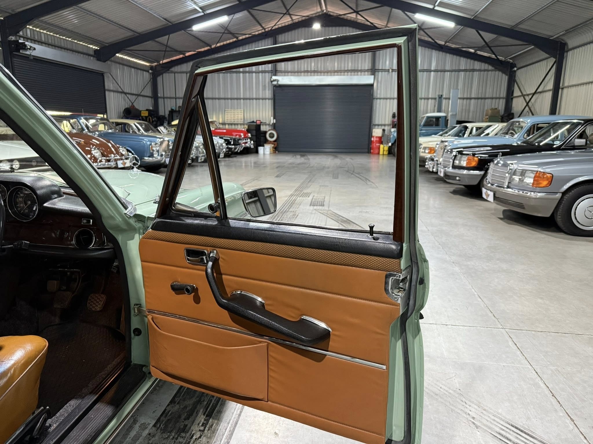 1970 Mercedes-Benz W108 280SE