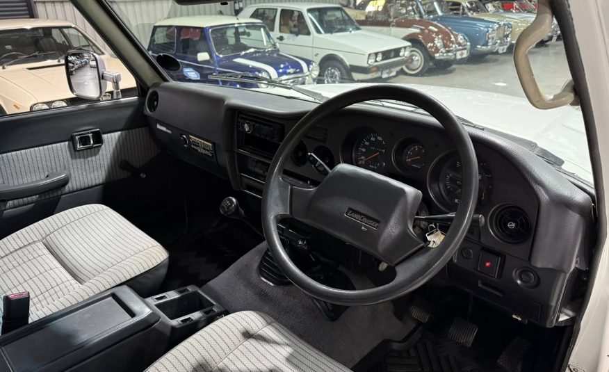 1989 Toyota Land Cruiser FJ62