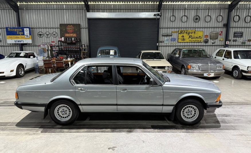 1986 BMW 728i (E23)