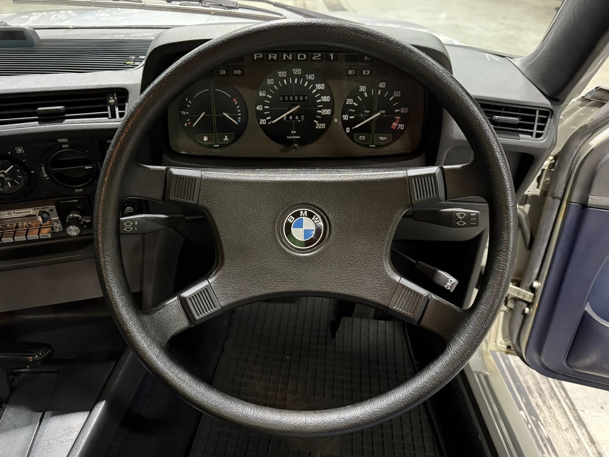 1980 BMW 728 (E23)