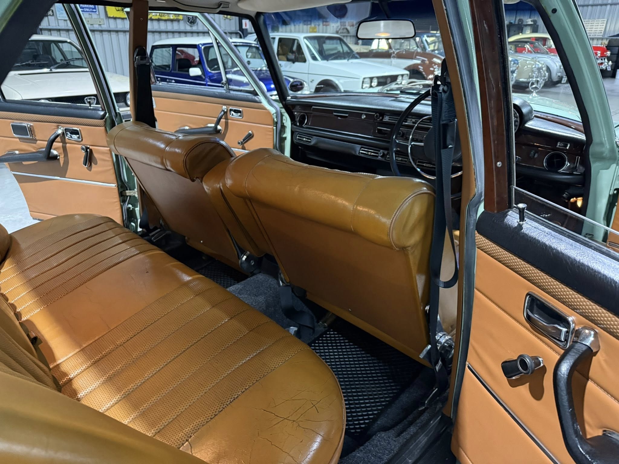 1970 Mercedes-Benz W108 280SE