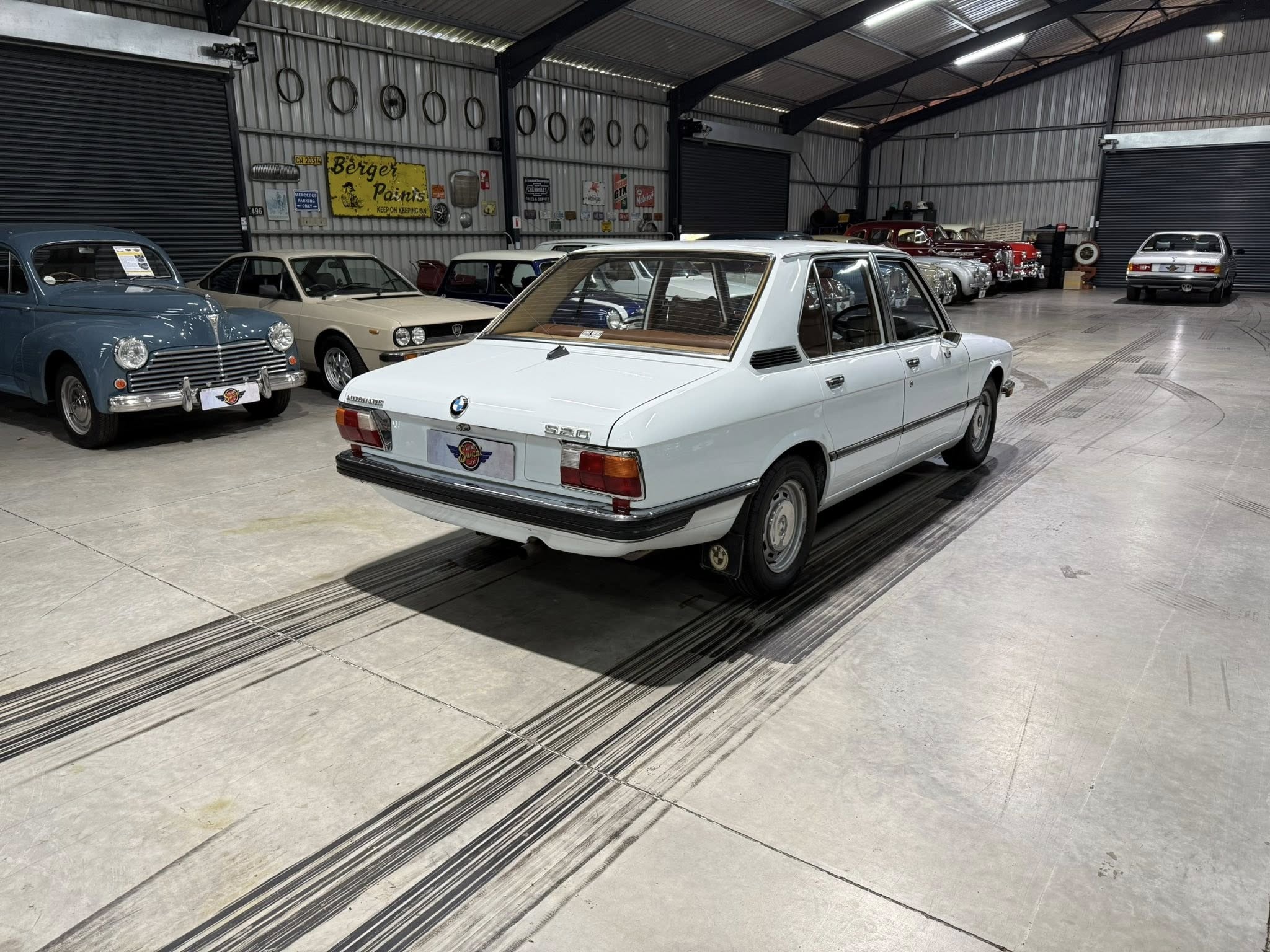 1976 BMW E12 520