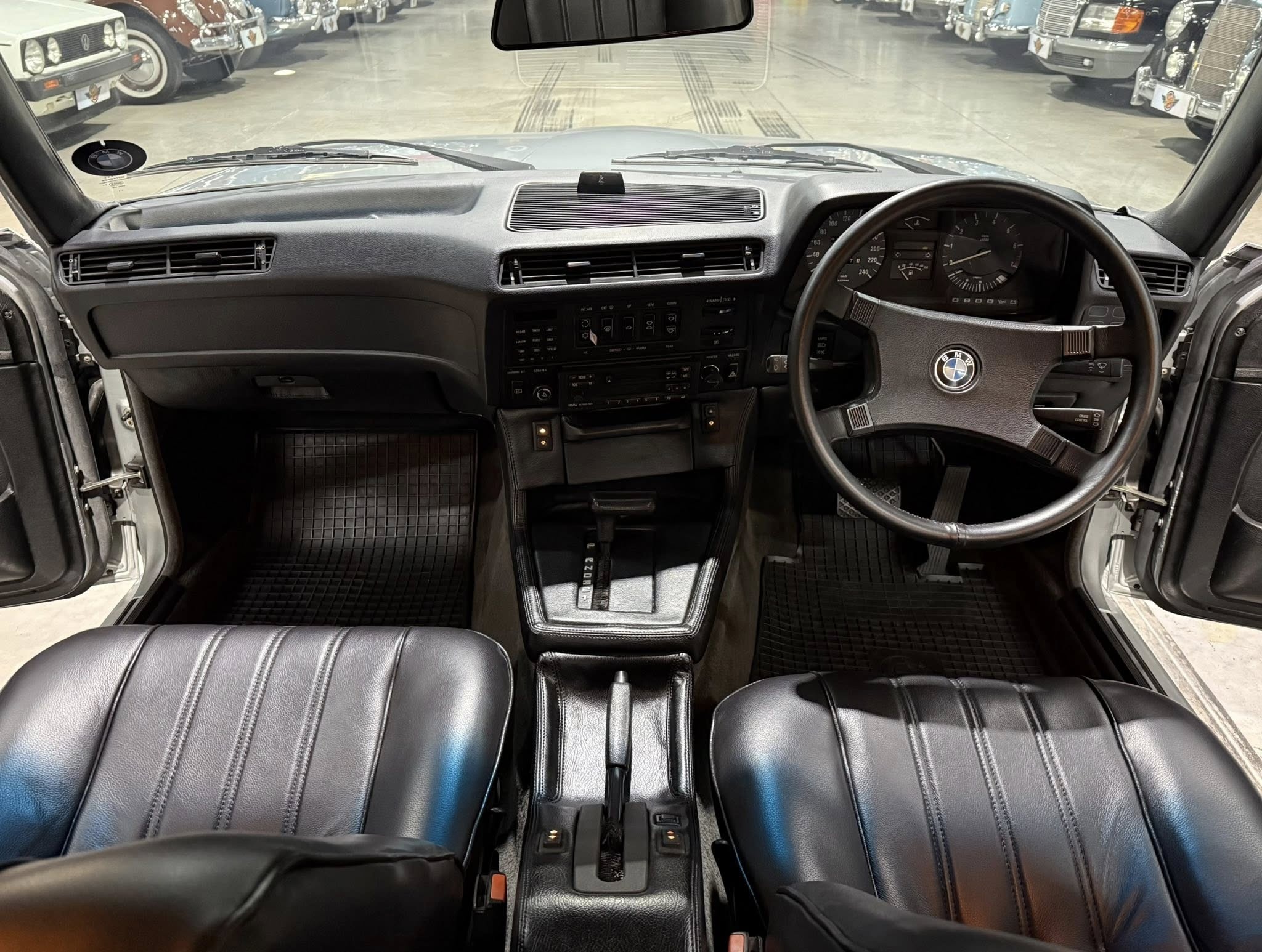 1986 BMW 728i (E23)