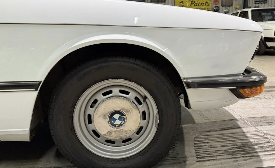 1976 BMW E12 520