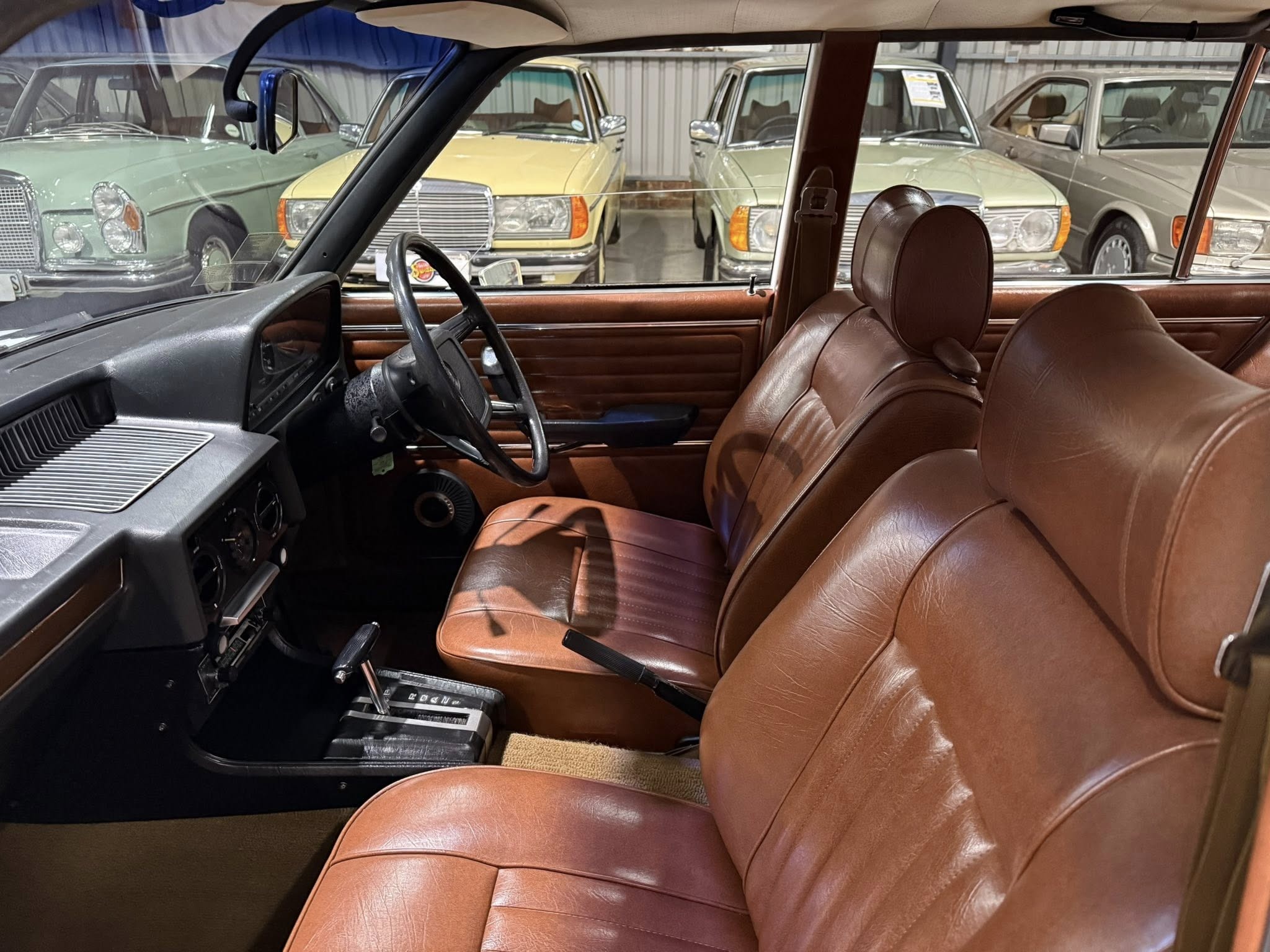 1976 BMW E12 520