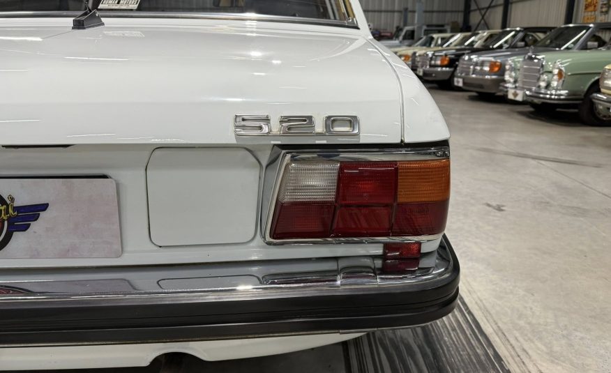 1976 BMW E12 520