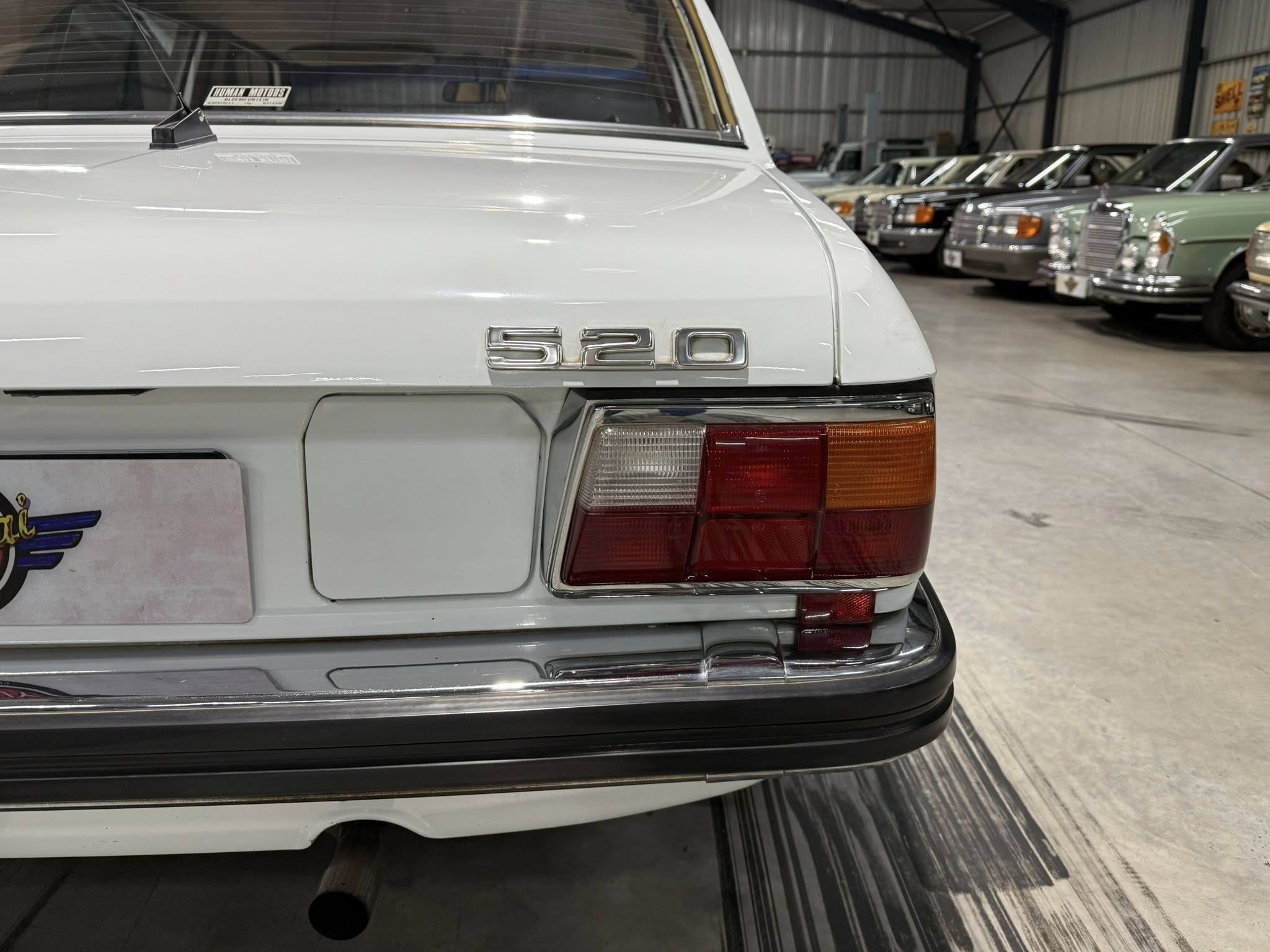 1976 BMW E12 520