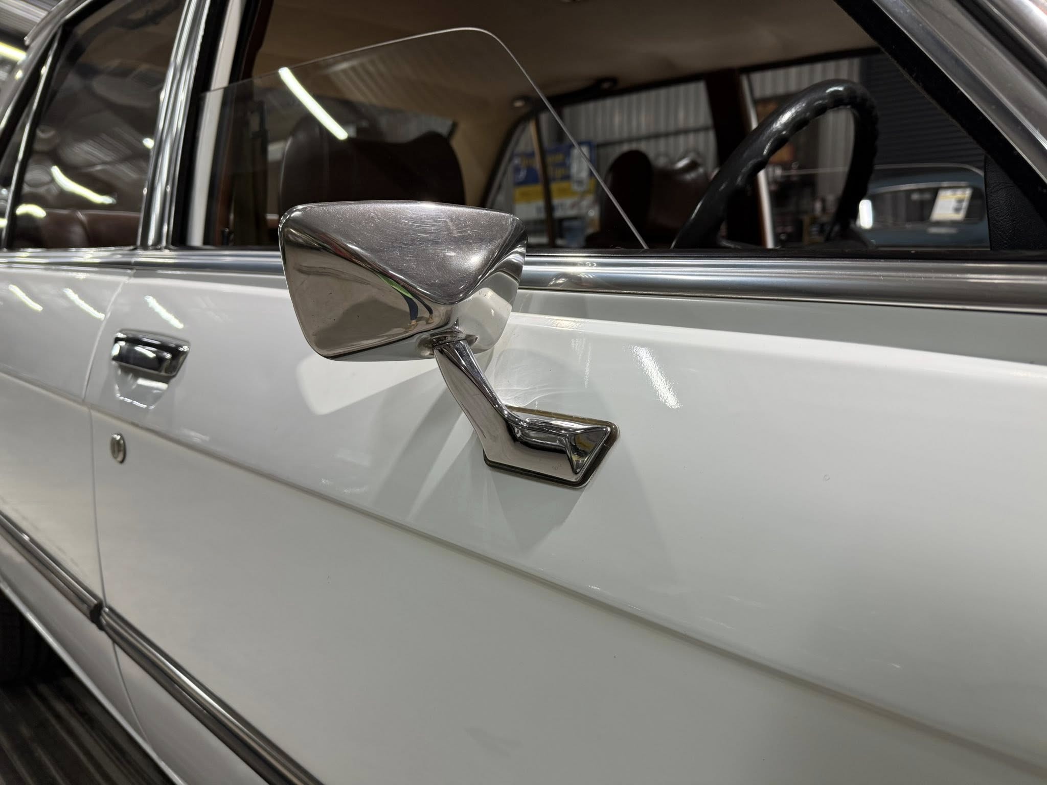 1976 BMW E12 520