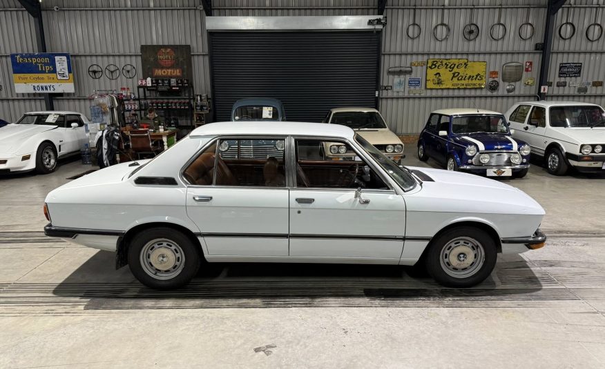 1976 BMW E12 520