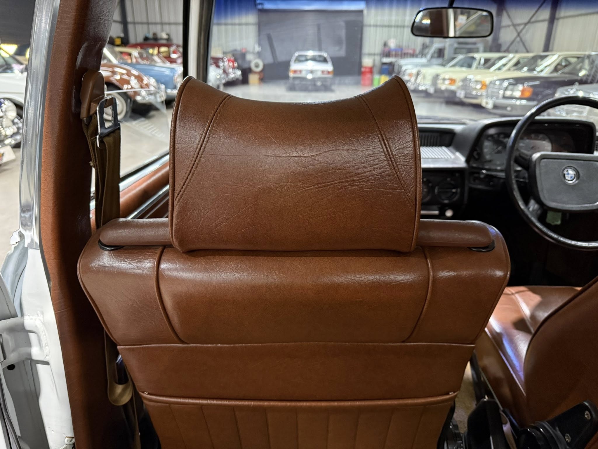1976 BMW E12 520
