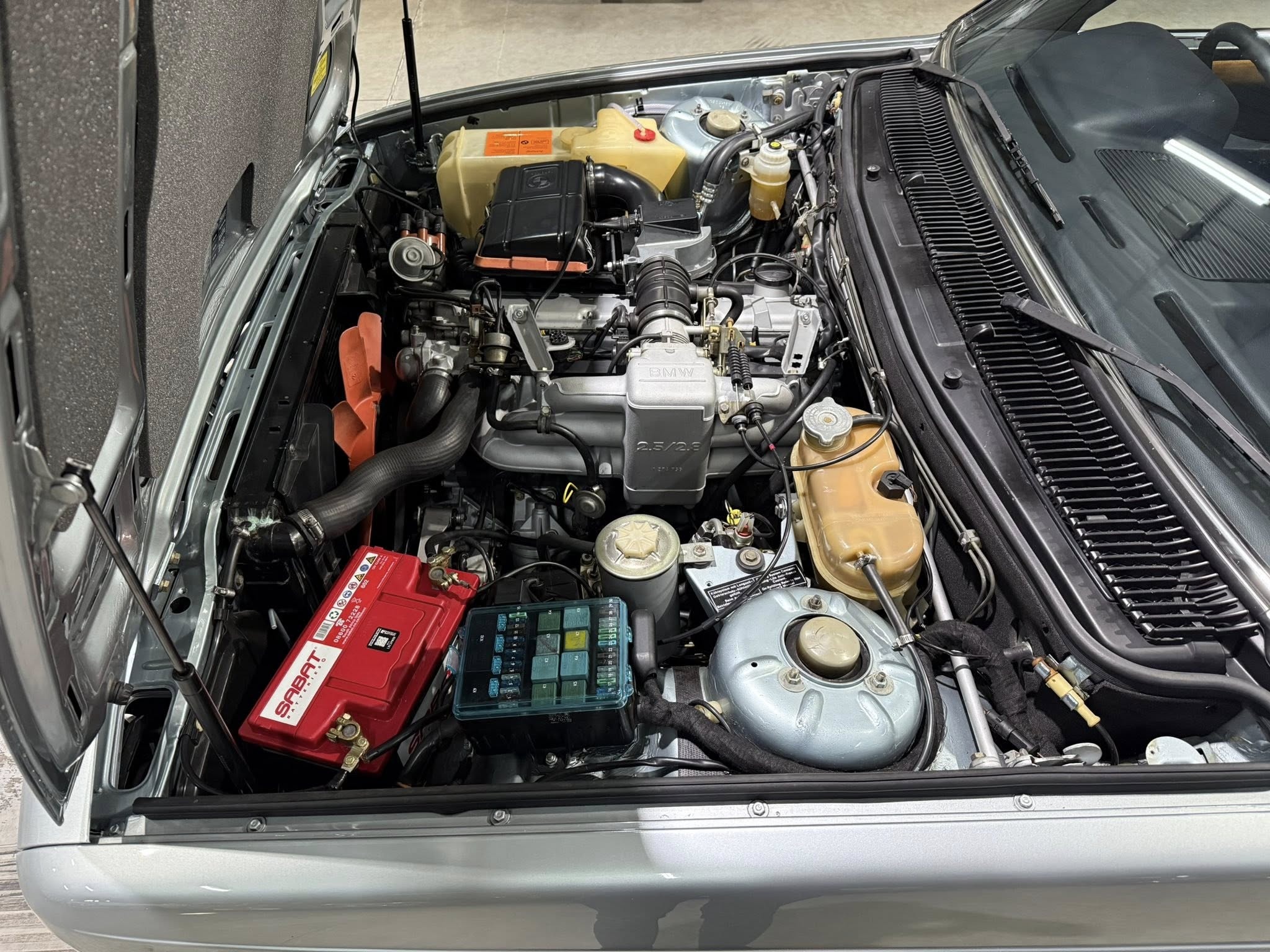 1986 BMW 728i (E23)