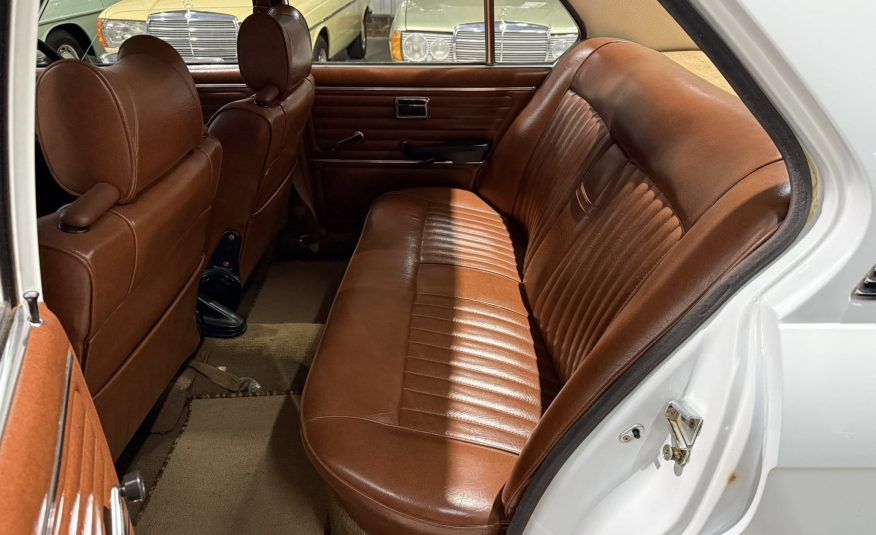 1976 BMW E12 520