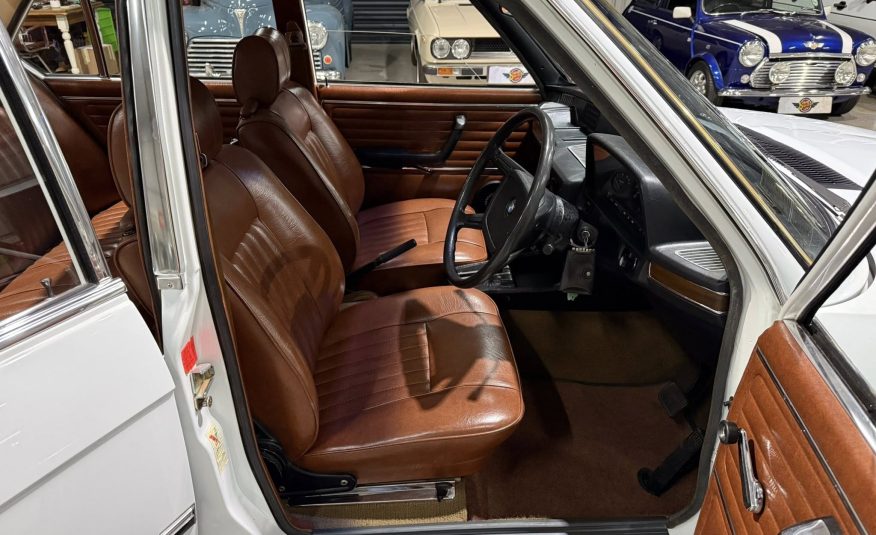 1976 BMW E12 520