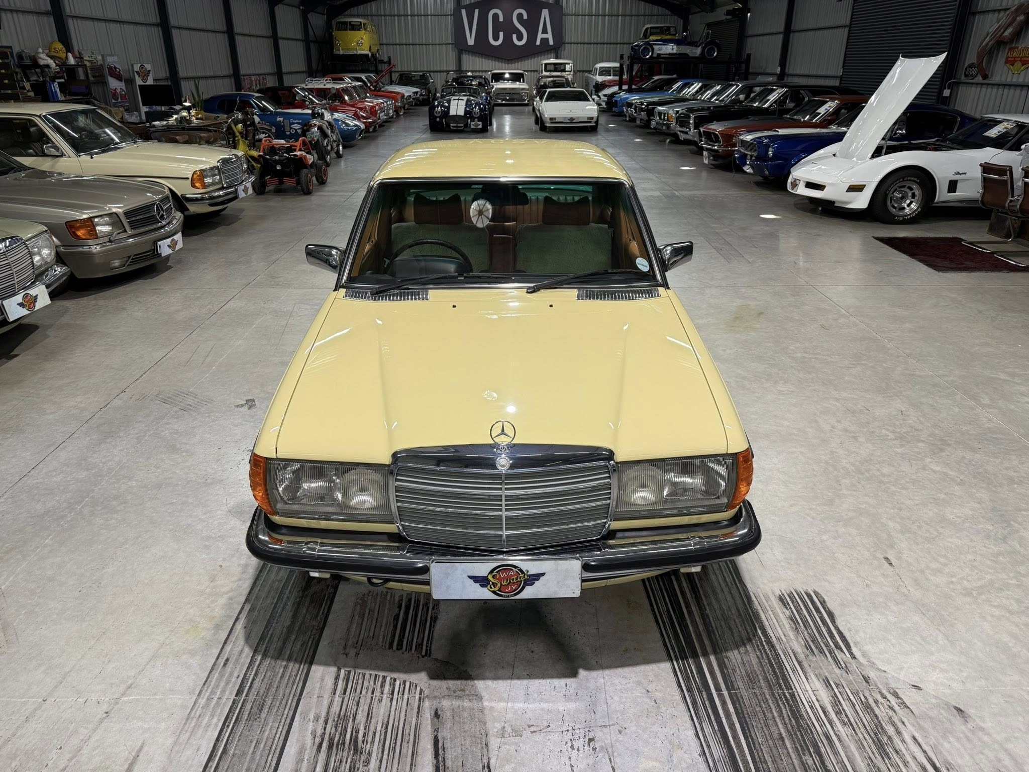 1980 Mercedes-Benz W123 280E