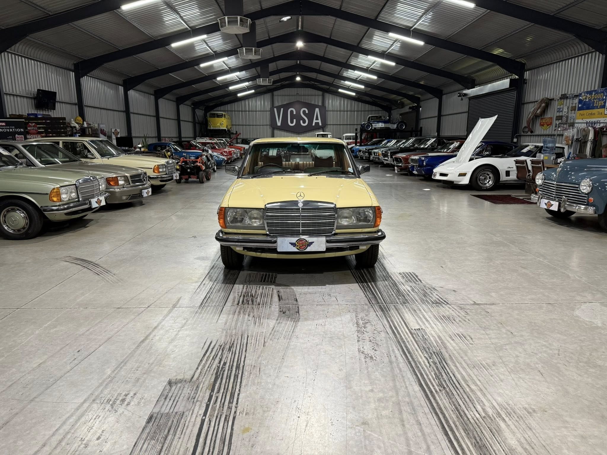 1980 Mercedes-Benz W123 280E