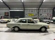 1979 Mercedes-Benz 230 (W123)
